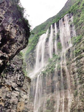 地板冒岩浆无敌版